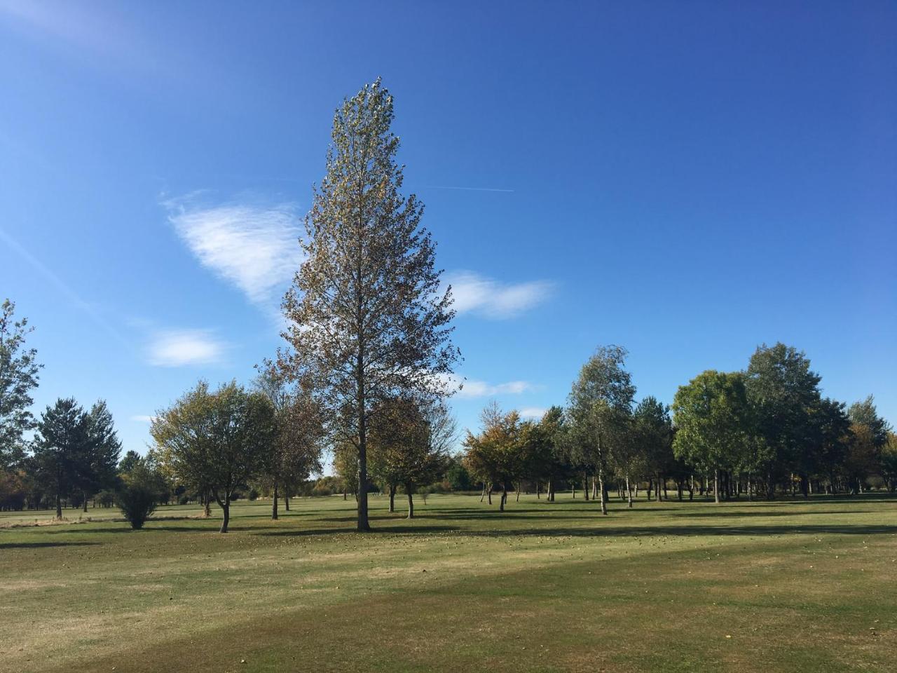 Chalet Golf Club *